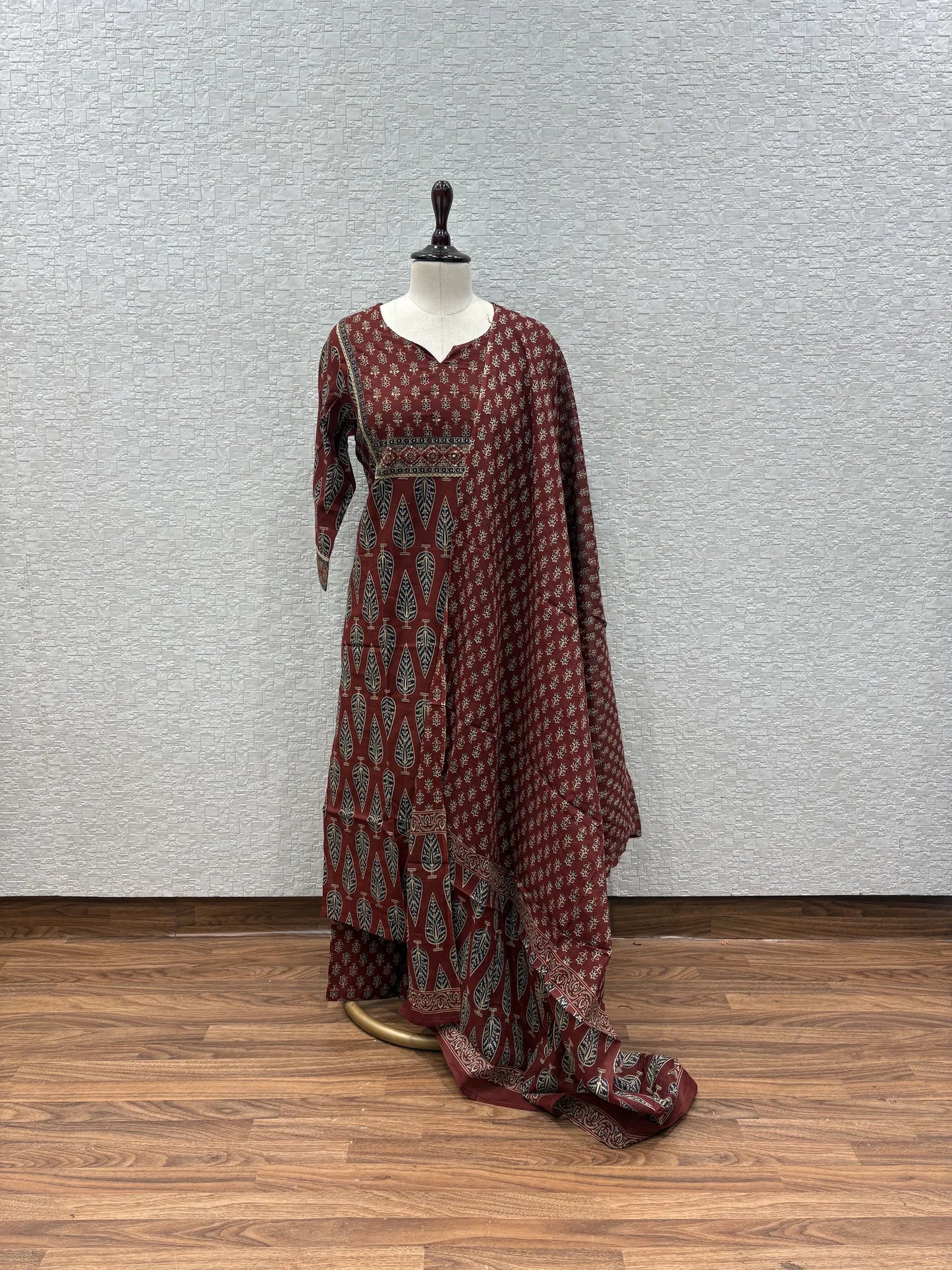 Full Blue Leaf Dupatta Set 5341-3-14
