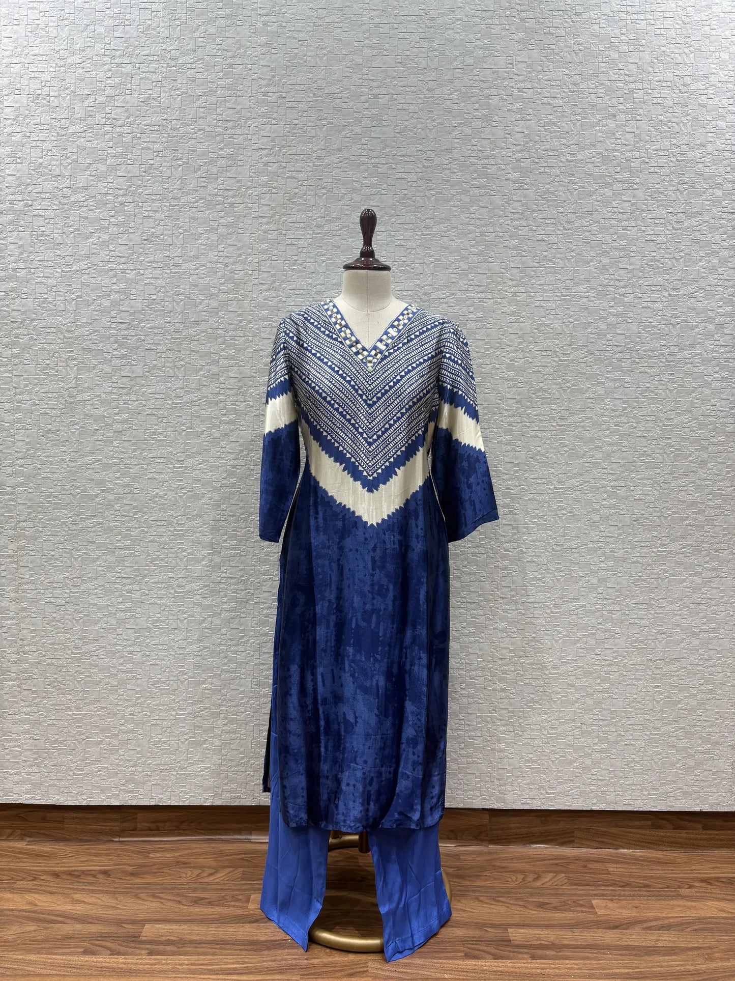 Sadabahar Gajji Kurti Pant Set 8798-4-2