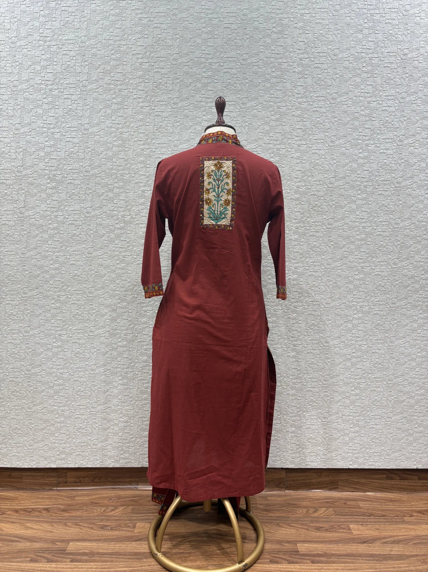 Mughal Buti Dupatta Set 147-11-60
