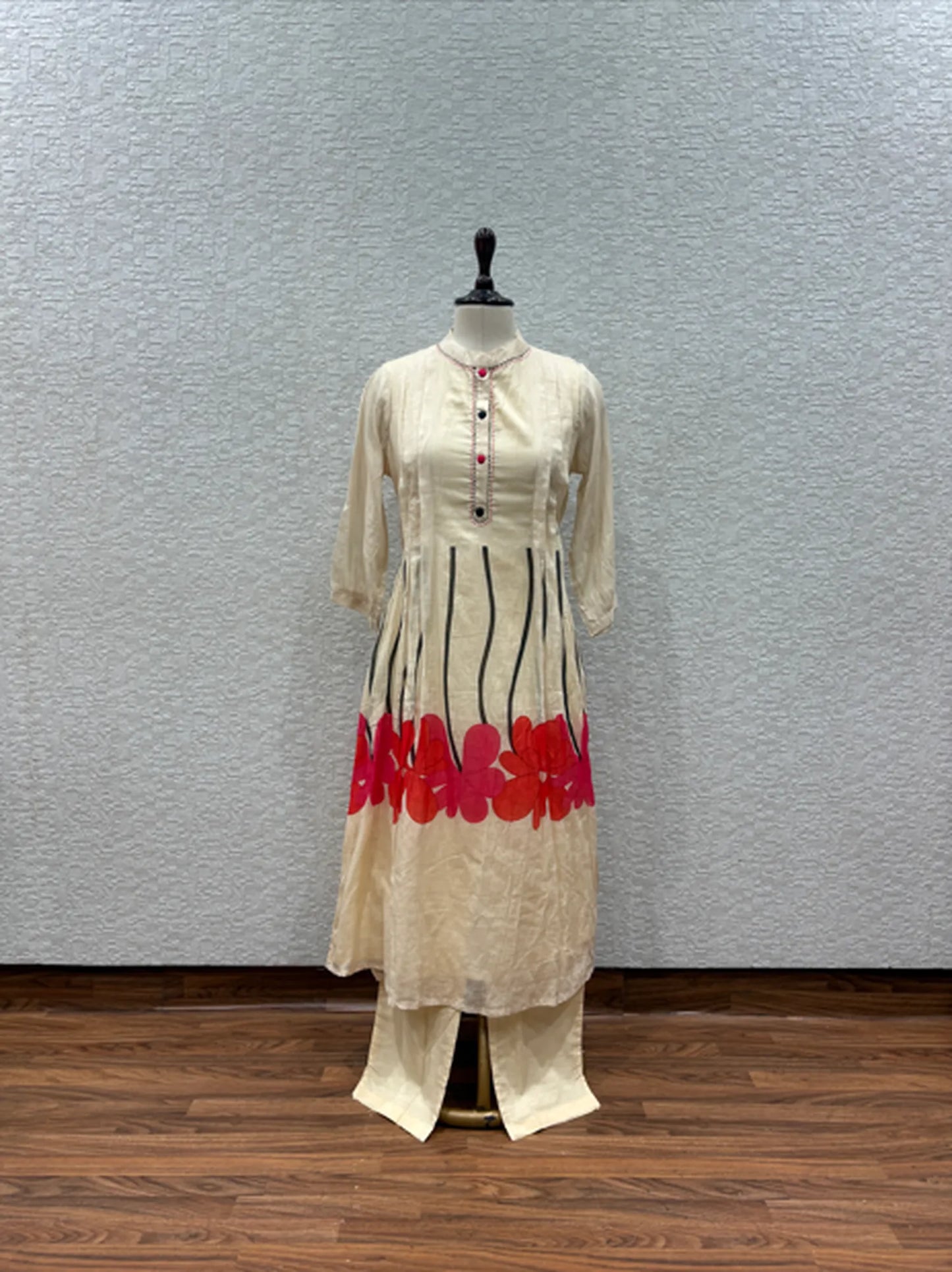 Phool Line Kurti Pant Set 5341-9-14