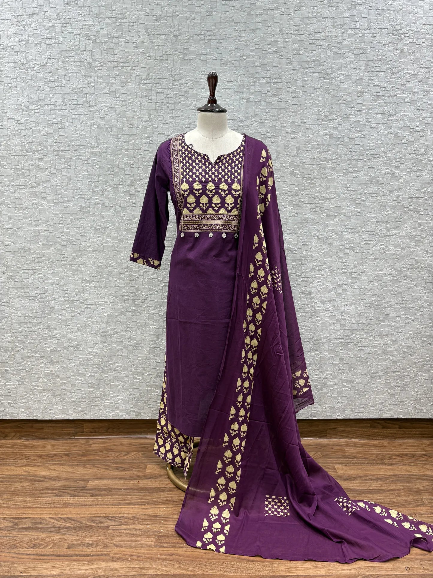 Spade Dupatta Set 0881-8-60