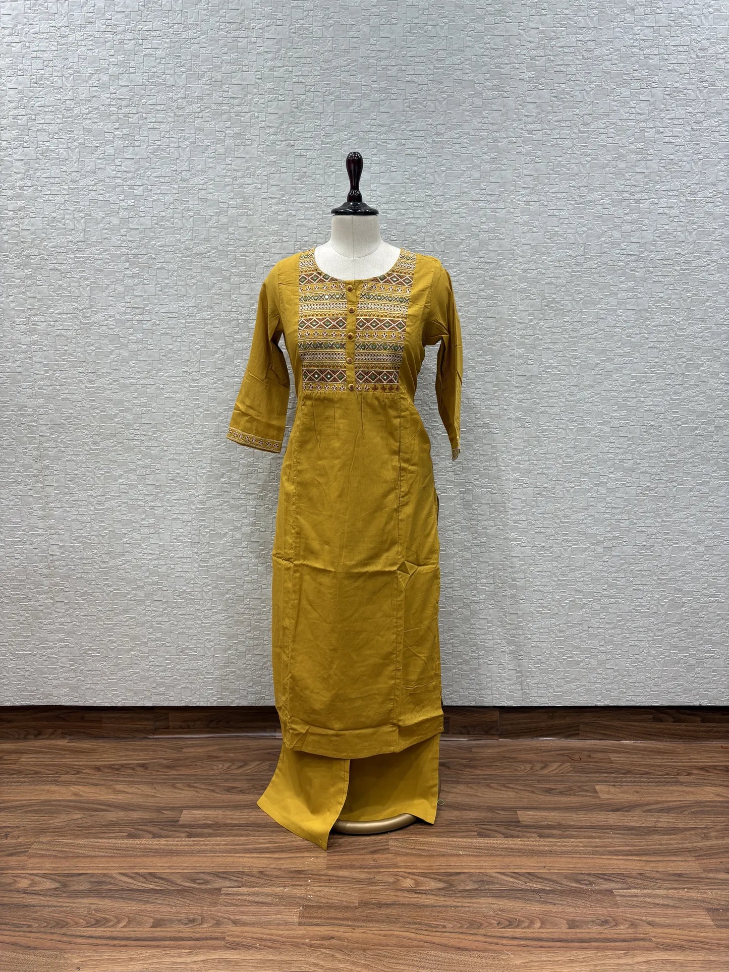 Geometric Embroidered Dupatta Set 101-1-62