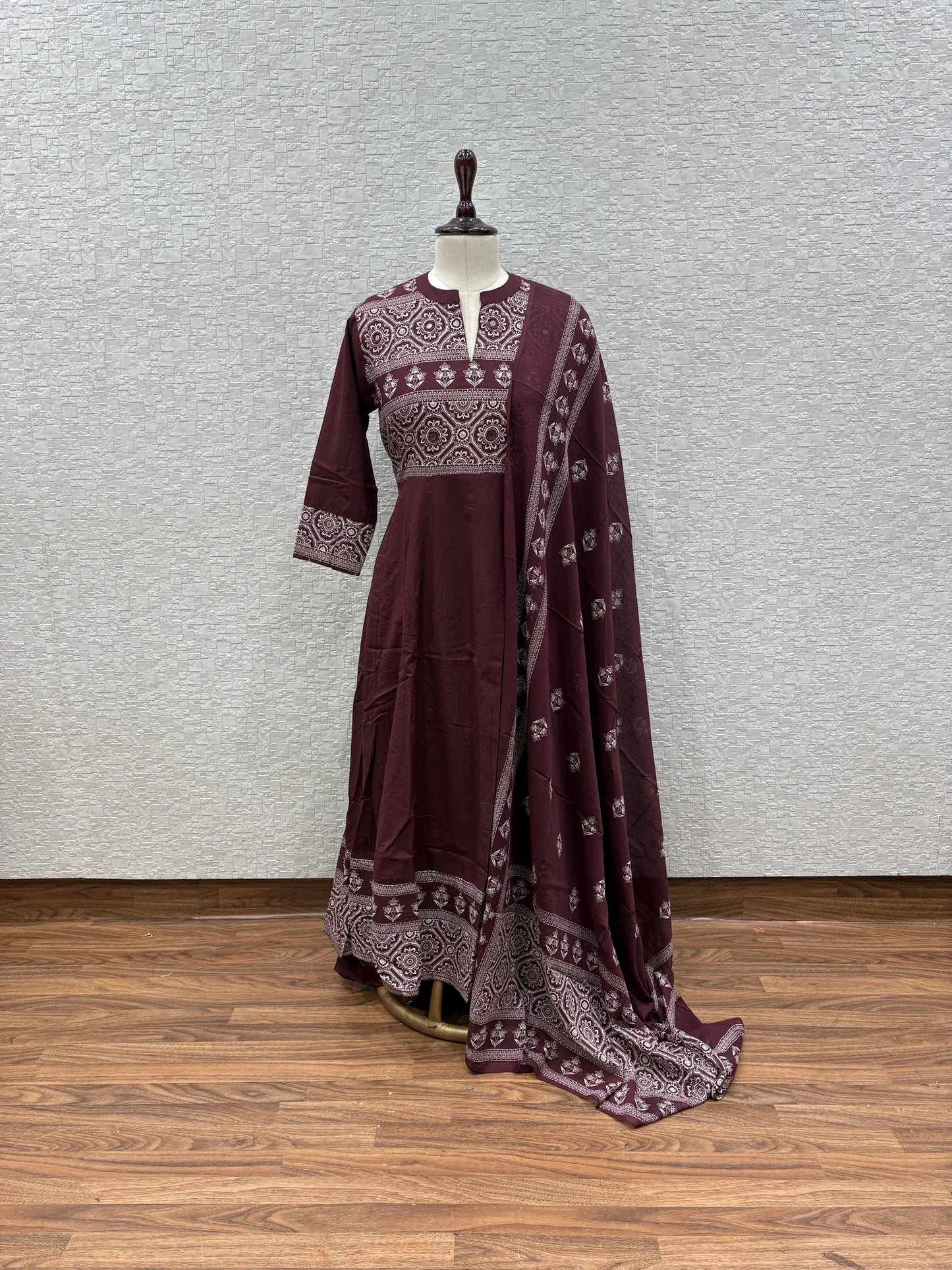 Medallion Block Print Dupatta Set 147-18-60