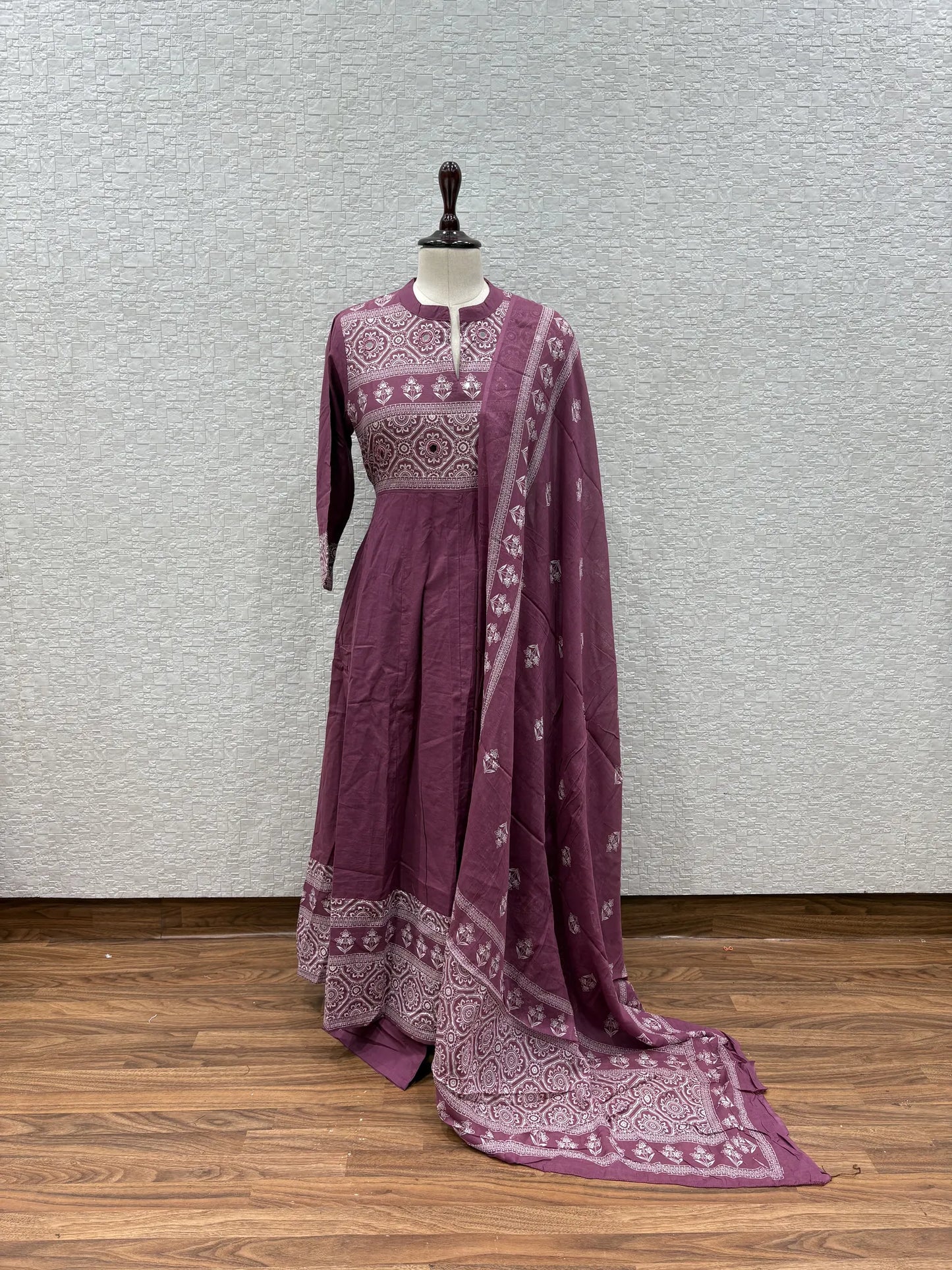 Medallion Block Print Dupatta Set 147-18-60