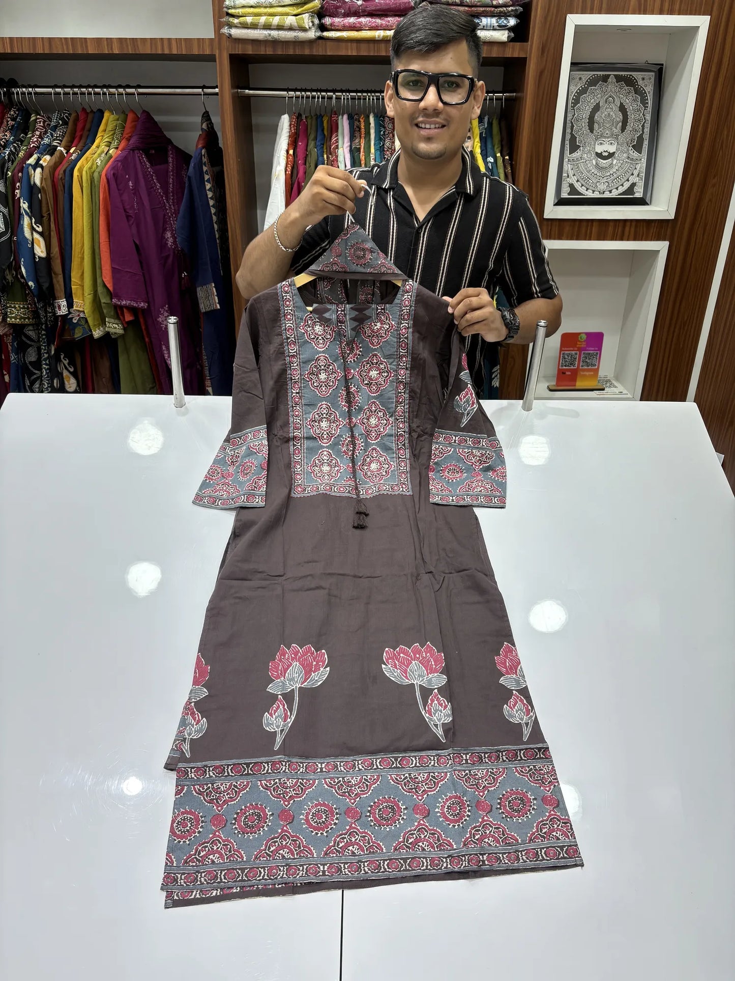 Ajrakh Lotus Border Dupatta Set 147-19-60