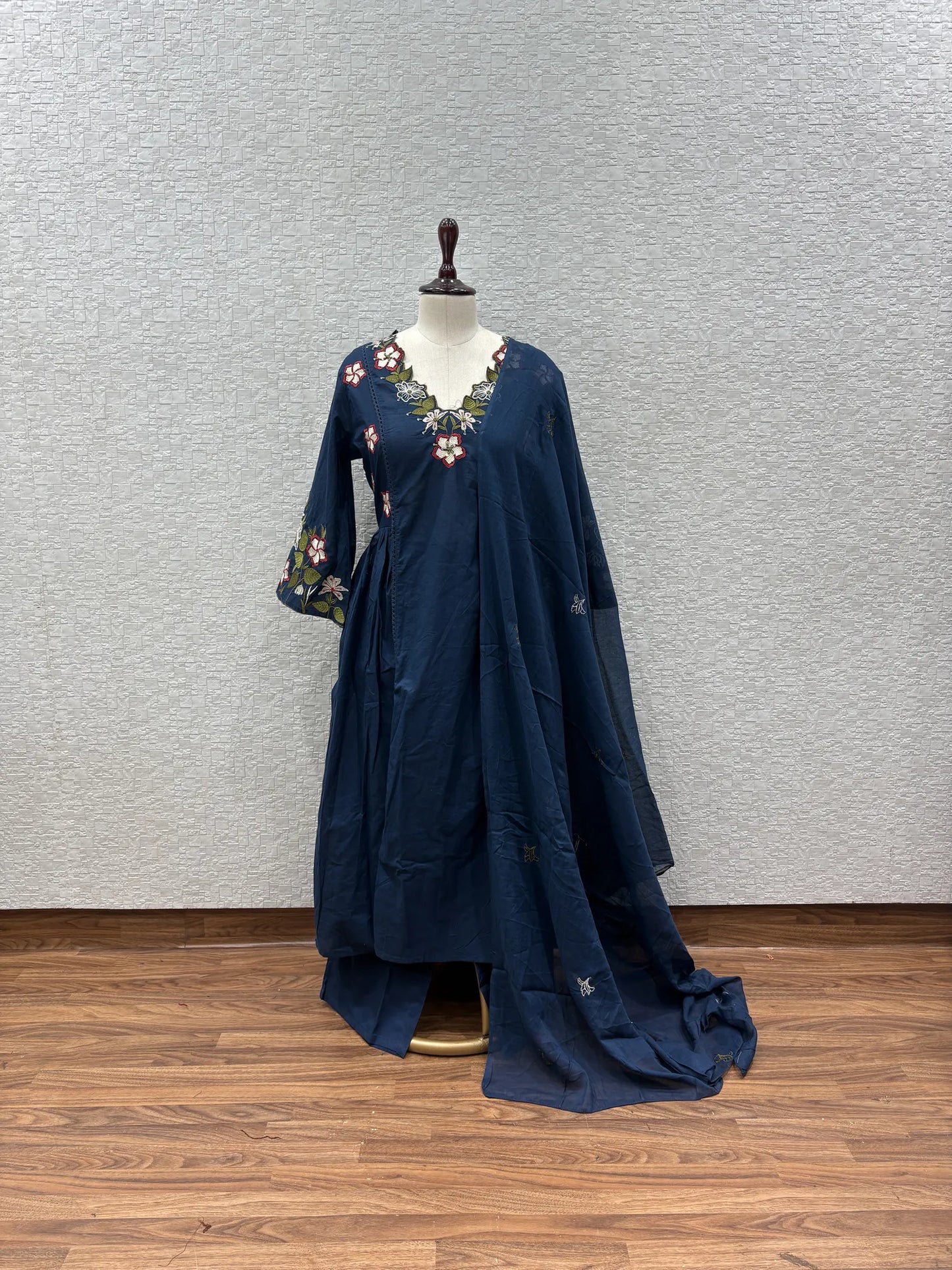 Hibiscus Embroidered A-Line Dupatta Set 147-2-60