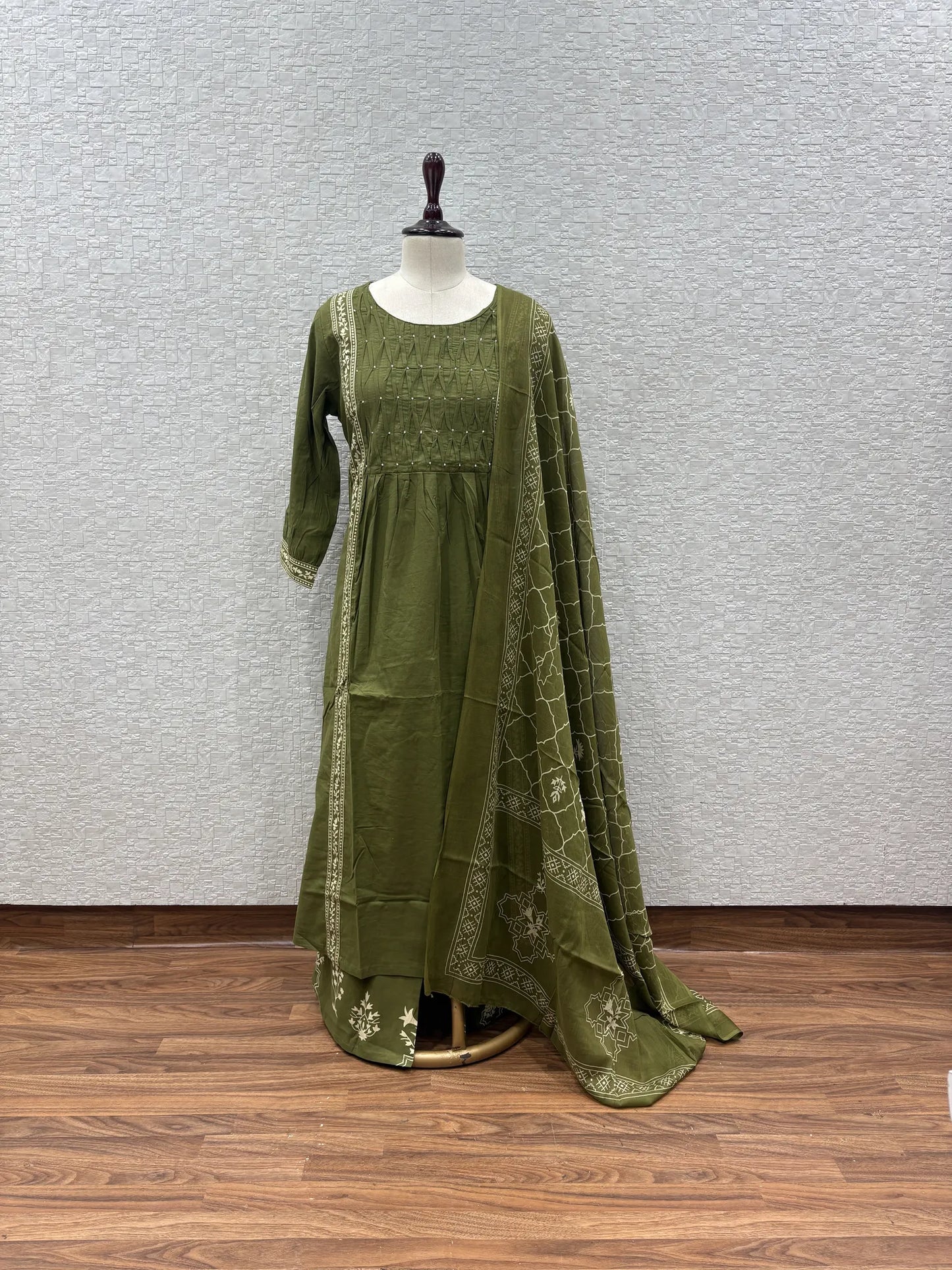 Noor Chikankari Dupatta Set 162-17-63