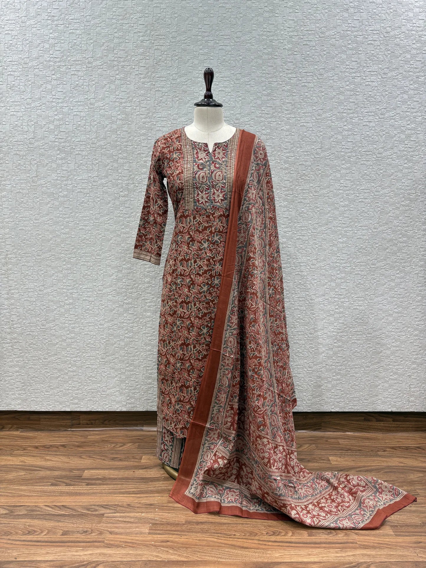 Naqshraaj Dupatta Set 278-29-28