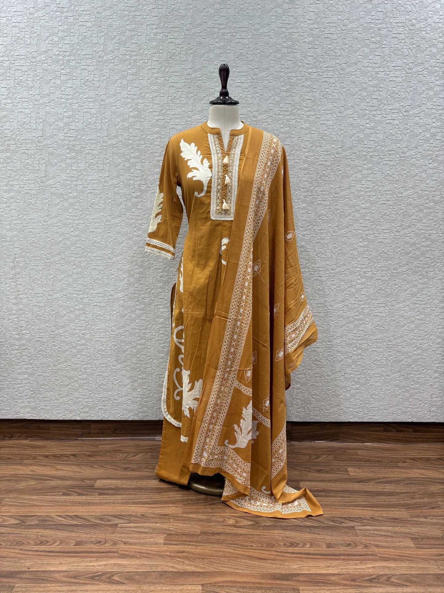 Inayat Dupatta Set 5331-4-2