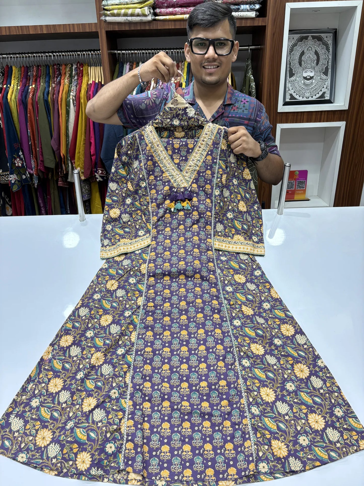 Niya V Neck Dupatta Set 5563-3-2