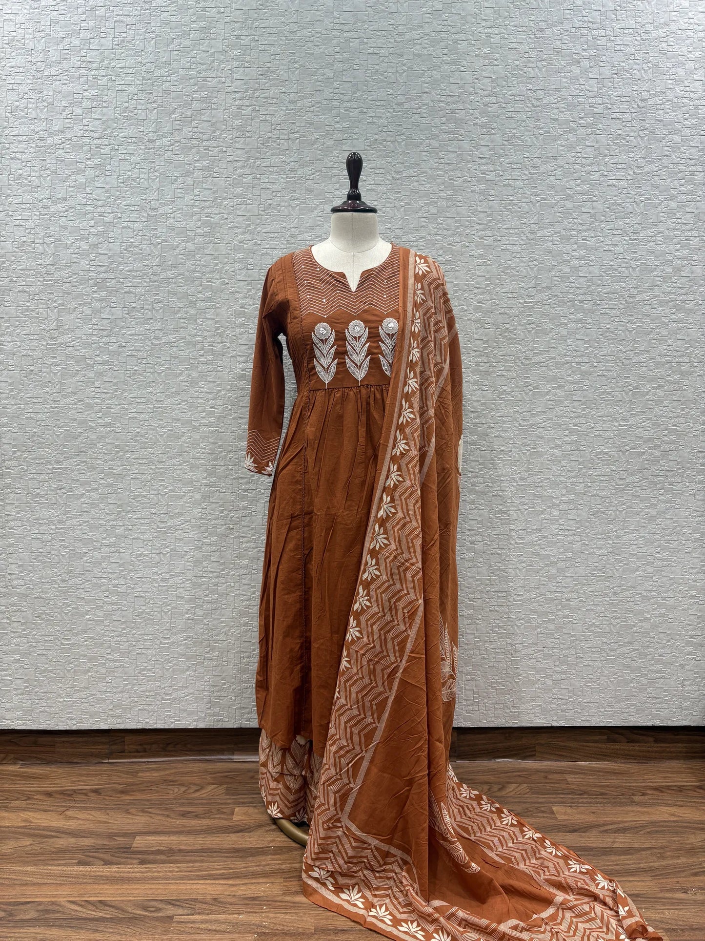 Three Leaf Dupatta Set 5341-5-14